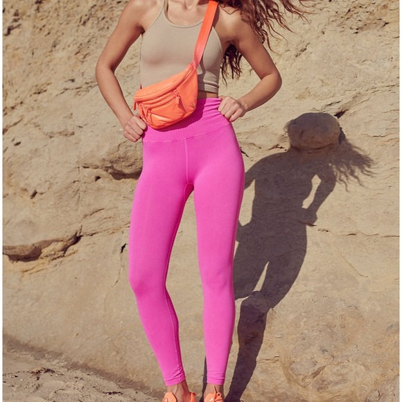 🚫SOLD🚫NWOT! FP Free People Movement Good Karma High Rise Leggings Sz XS/S - Picture 3 of 9